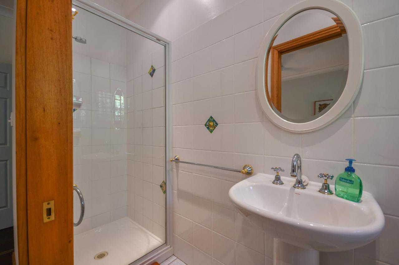 Wongaling Beach Hibiscus Lodge Bed & Breakfast מראה חיצוני תמונה